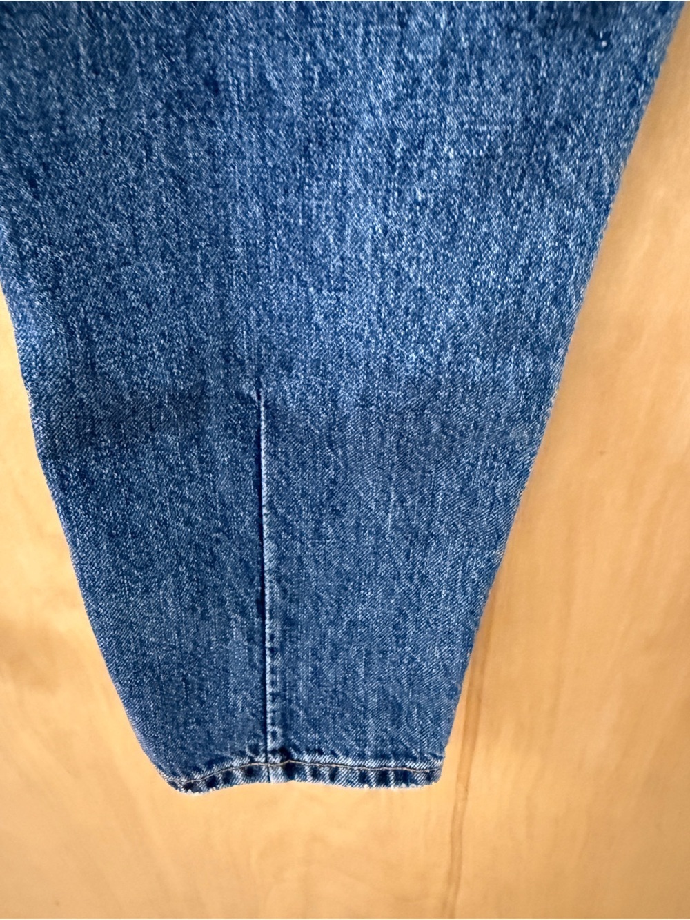 Neuw Lola Mom Super High-Rise Jeans - Zero Wash - Picture 13 of 16